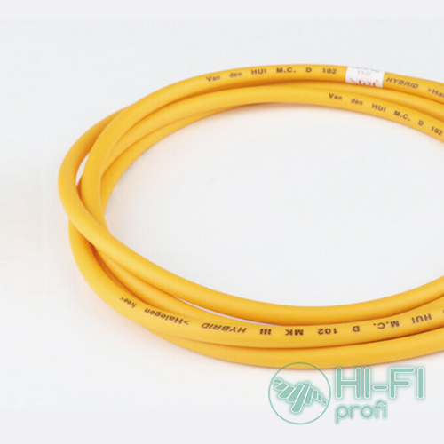 Межблочный кабель RCA VAN DEN HUL D-102 III Hybrid, coil